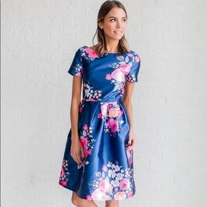 Like New! Clad and Cloth ‘First Kiss’ floral dress